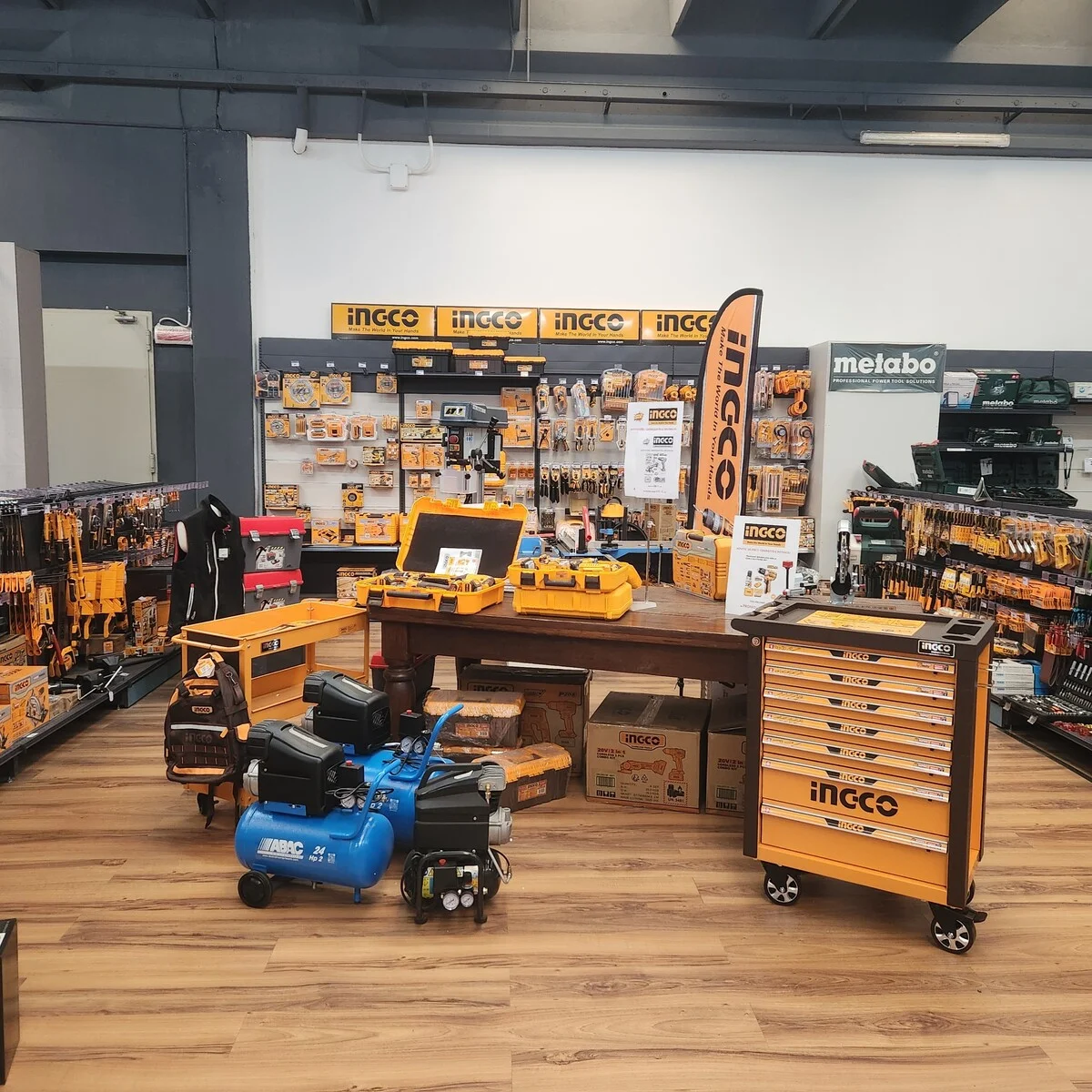 Ferramenta Caronni 100 anni di esperienza